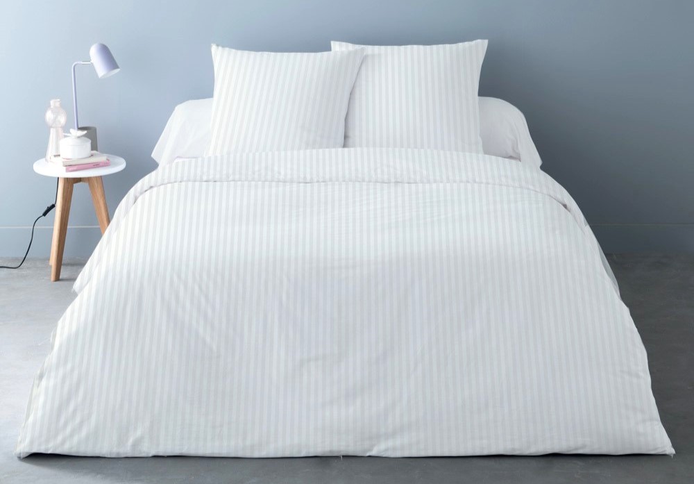 Housse de couette blanche 240x260 en satin de coton